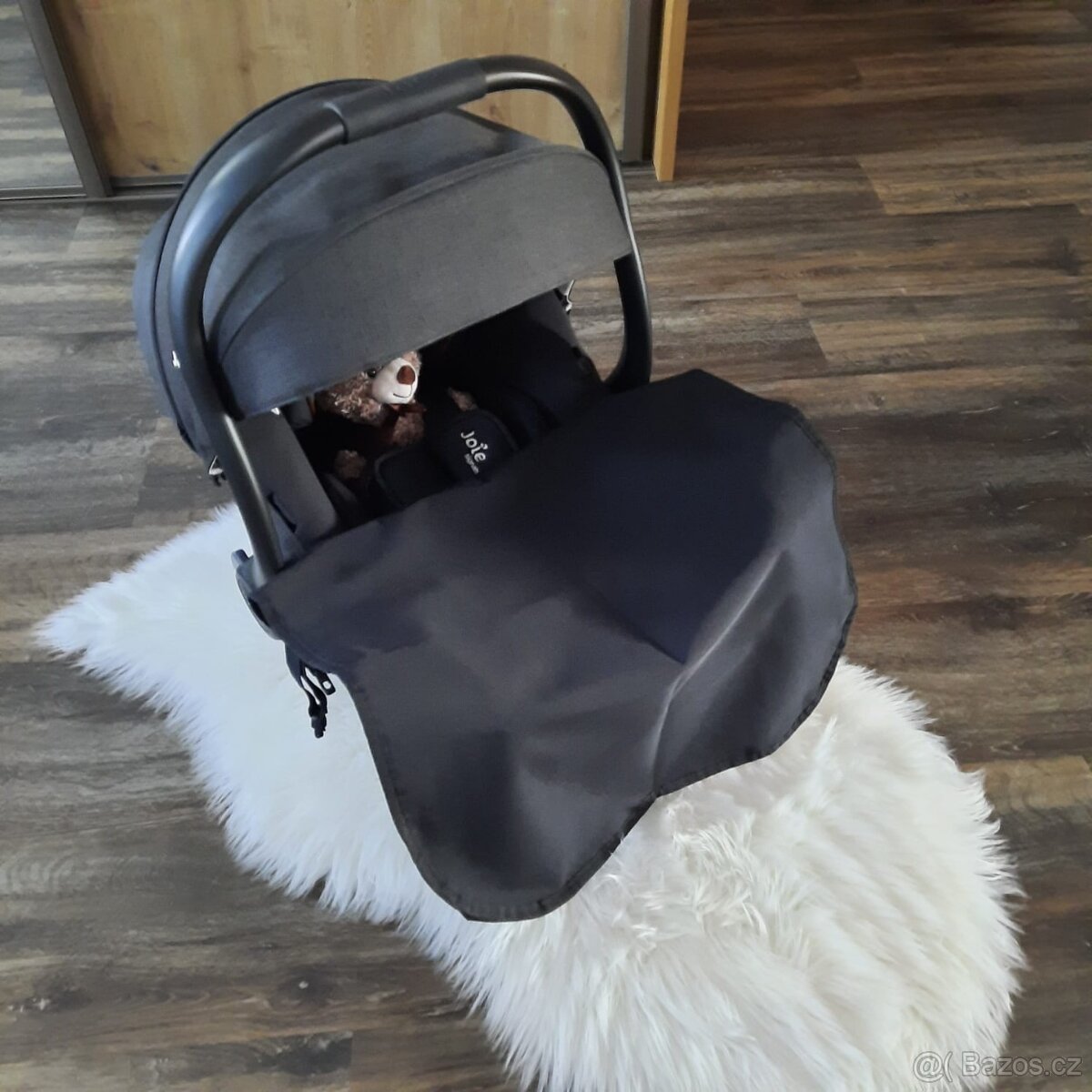 Prodám dětskou autosedačku Joie - 5