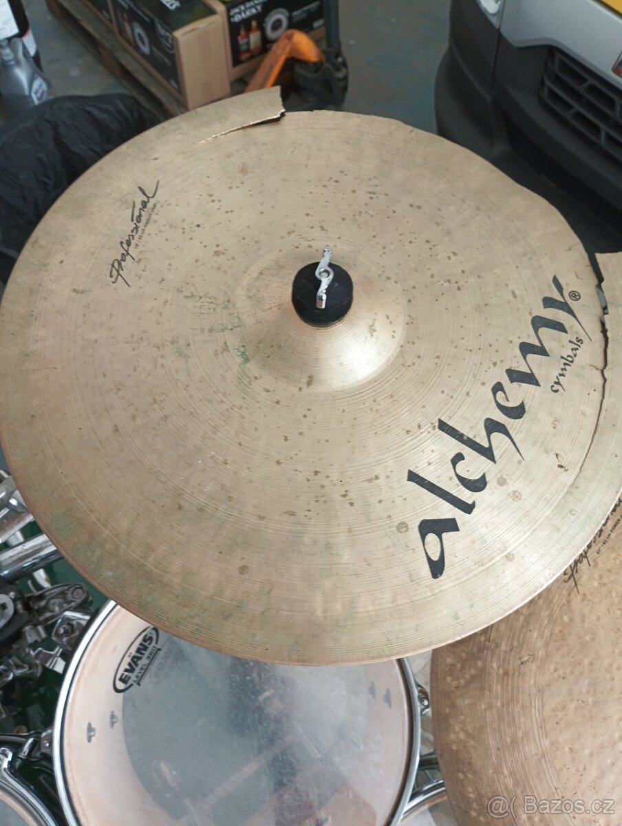 Prodám bicí Mapex M birch - 5