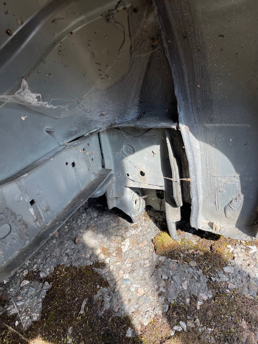 Volkswagen T5 kastle - 5