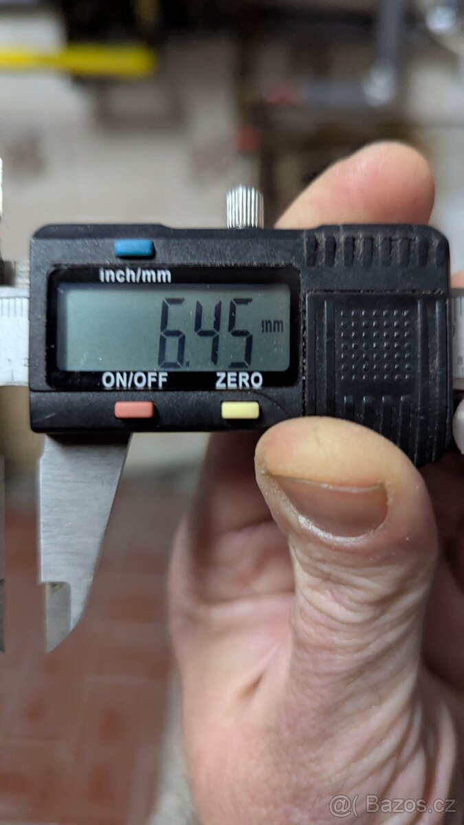 Zimní kola 185/60 R15 ET38 - 5