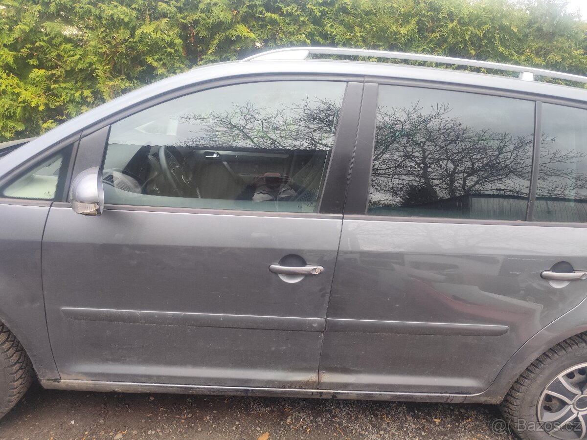 VW Touran 2.0TDI 100kw - veškeré náhradní díly z vozidla - 5