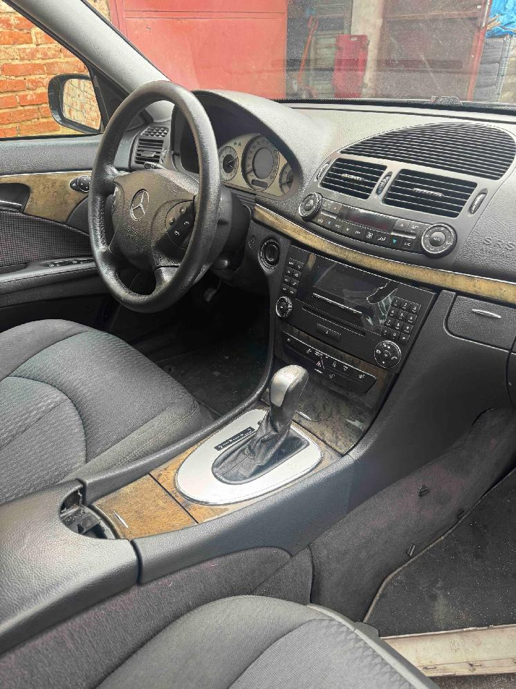 MERCEDES BENZ E W211 320CDI náhradní díly - 5