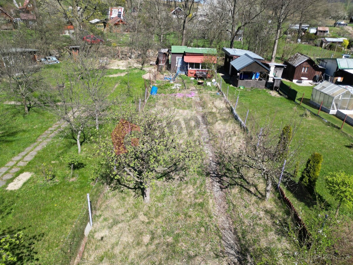 Prodej pozemku pro rodinnou rekreaci 284 m2 Česká Ves, okres - 5