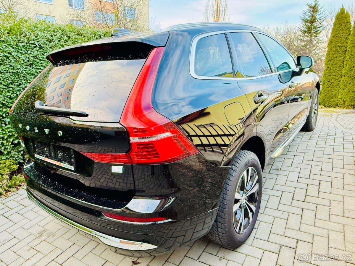 Volvo XC60 T6 257kW Inscription 4x4 NYNÍ PO SERVISE ČR 2022 - 5