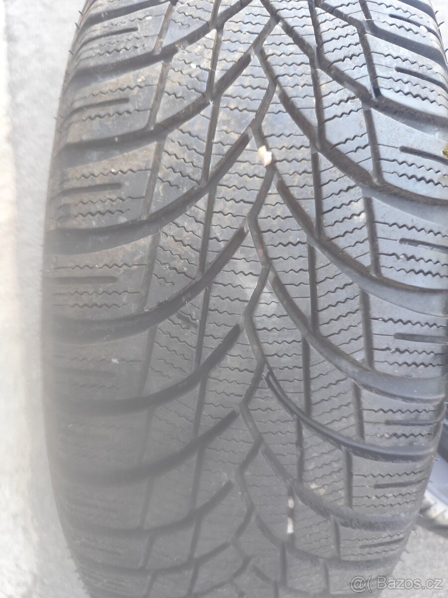 komplet zimní kola 15" Renault - 5