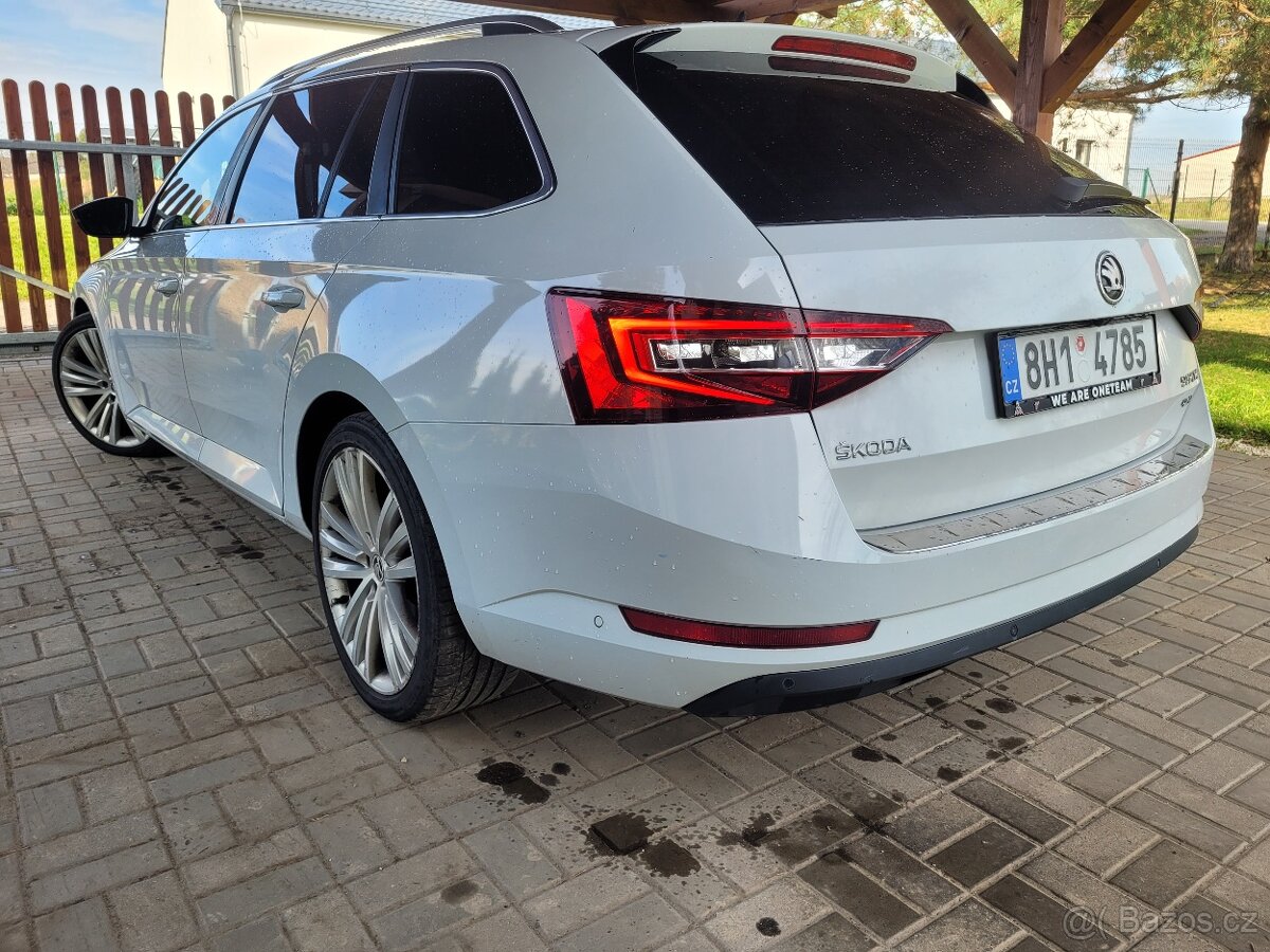 Škoda Superb 2.0TDI 140kw 4x4 - 5