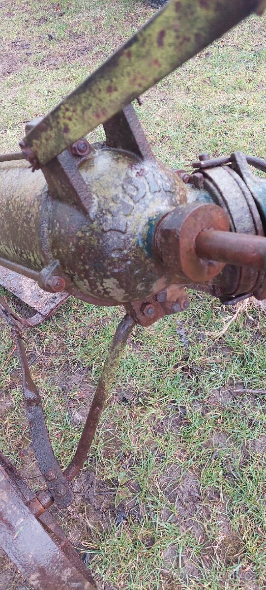 Historické kalové čerpadlo Sigmund Raketa - 5