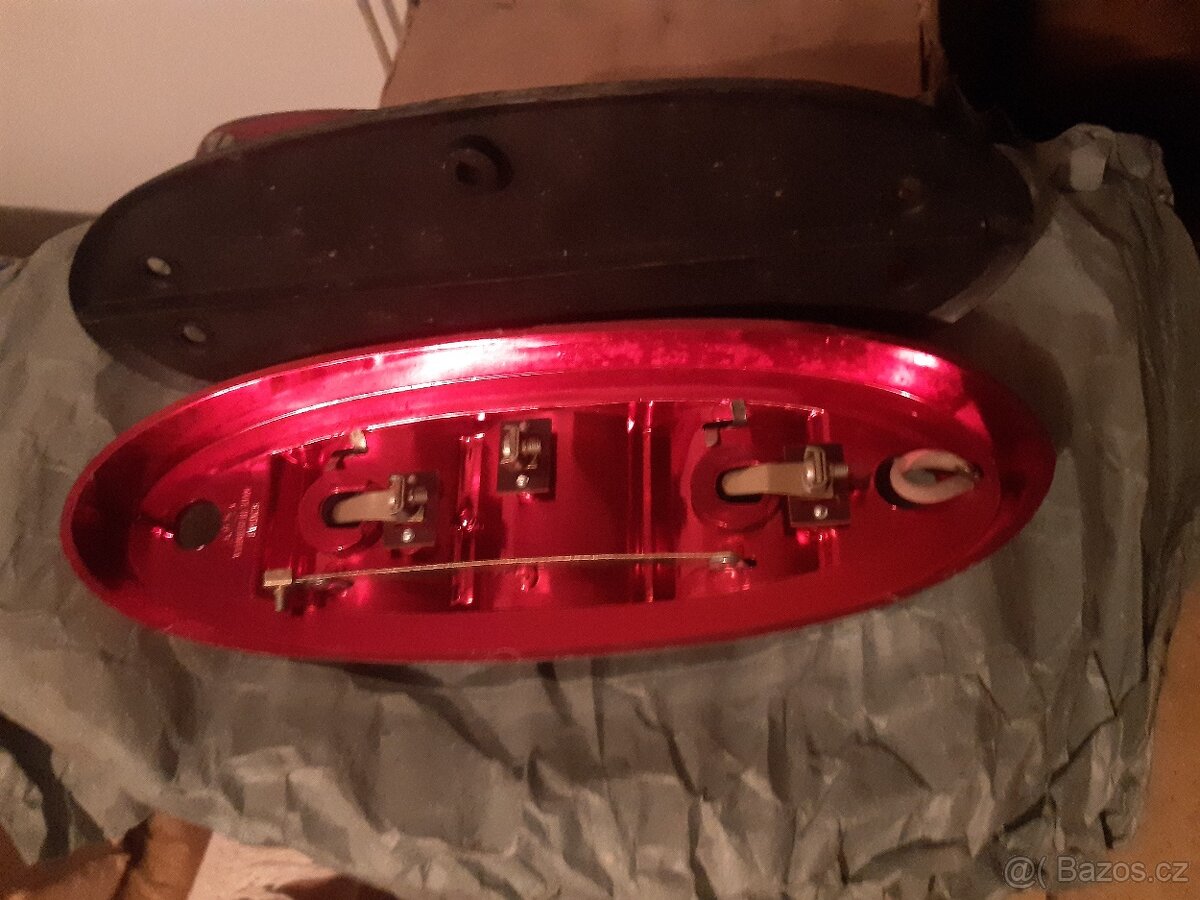 nové nepoužité zadní světlo - 5