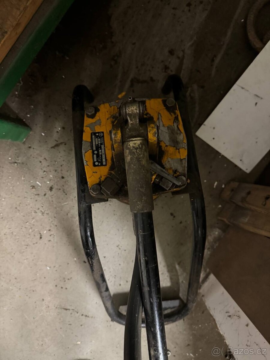 Ruční hydraulický lis - 5