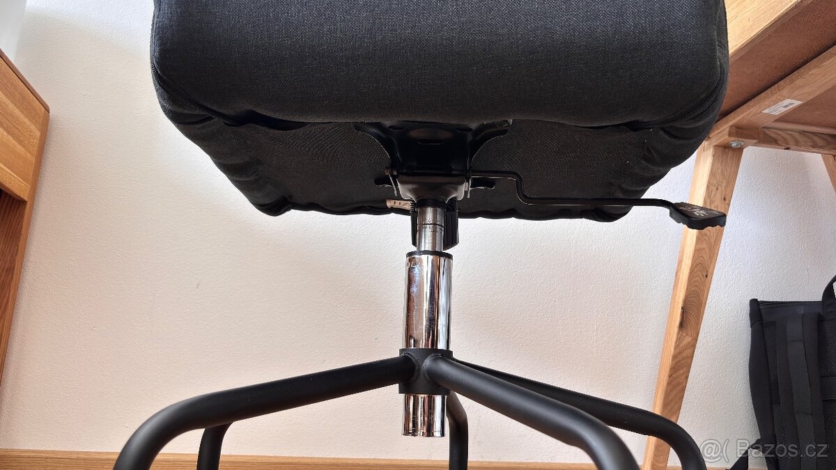 Kancelářská židle - 5