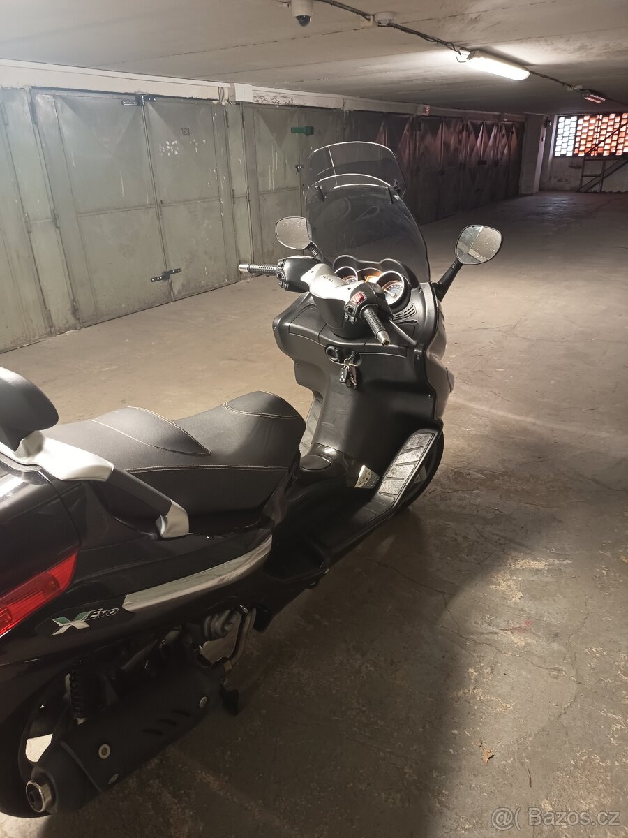 Piaggio x Evo 125 - 5