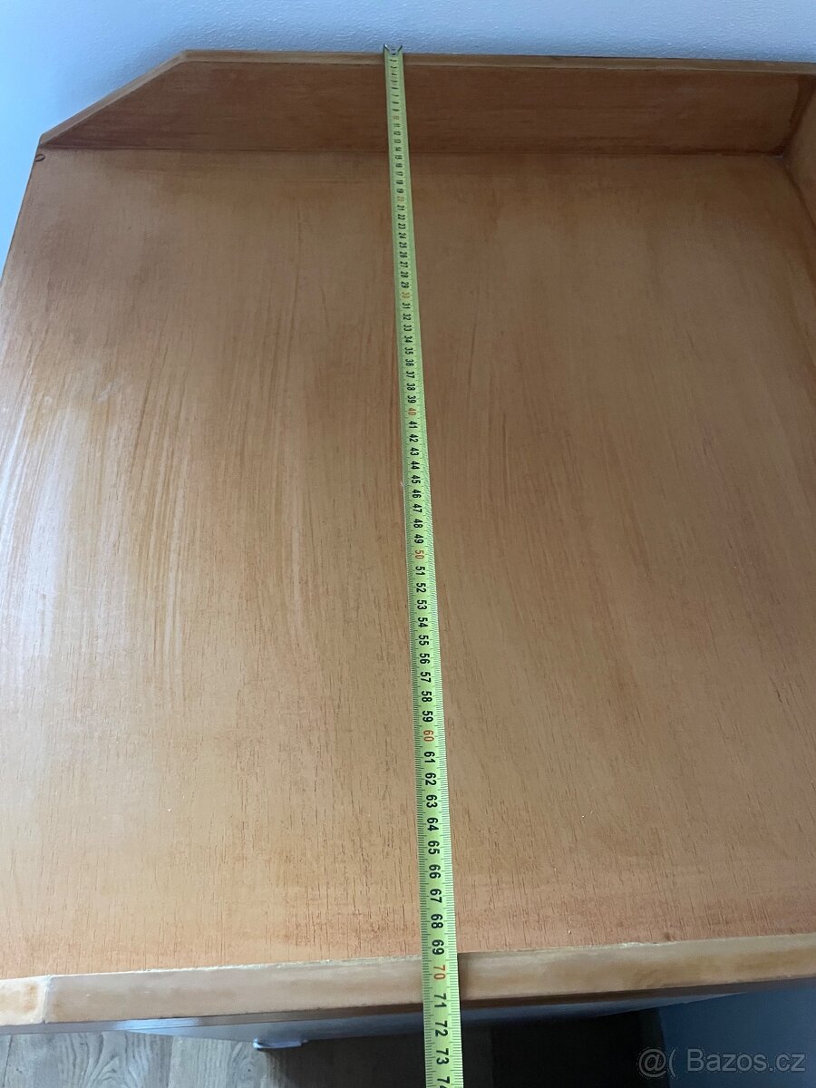 Přebalovací pult - 5