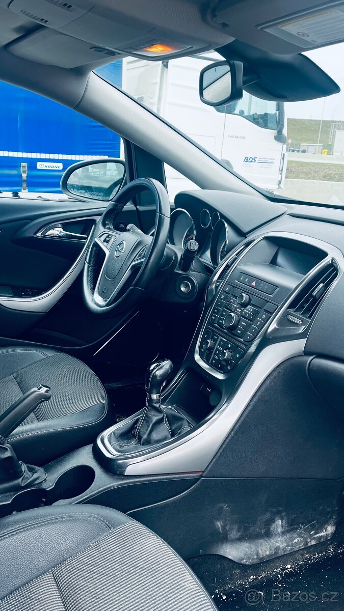Opel Astra Havarované Pojízdné - 5