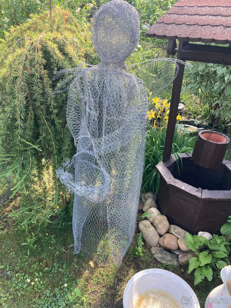 Duch zahrady - drátěné panny - 5