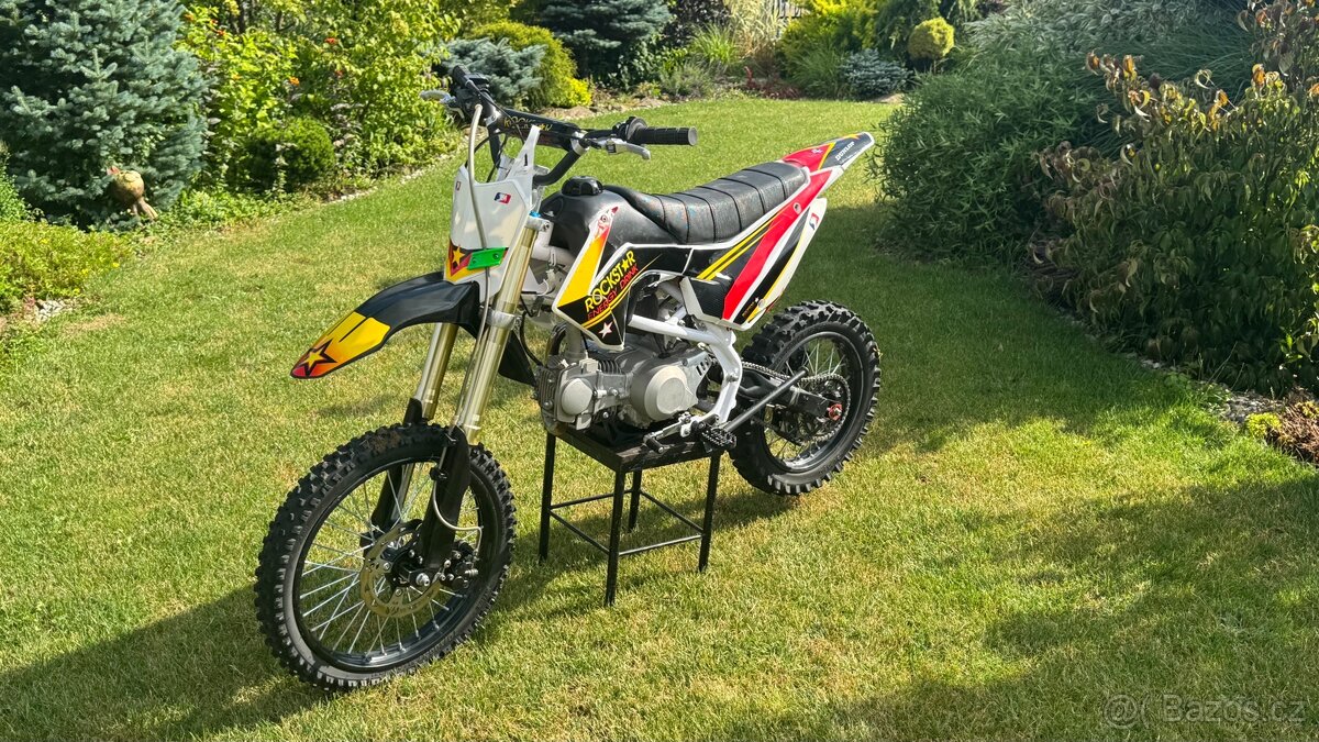 PITBIKE 125 17/14 KRÁSNÝ STAV