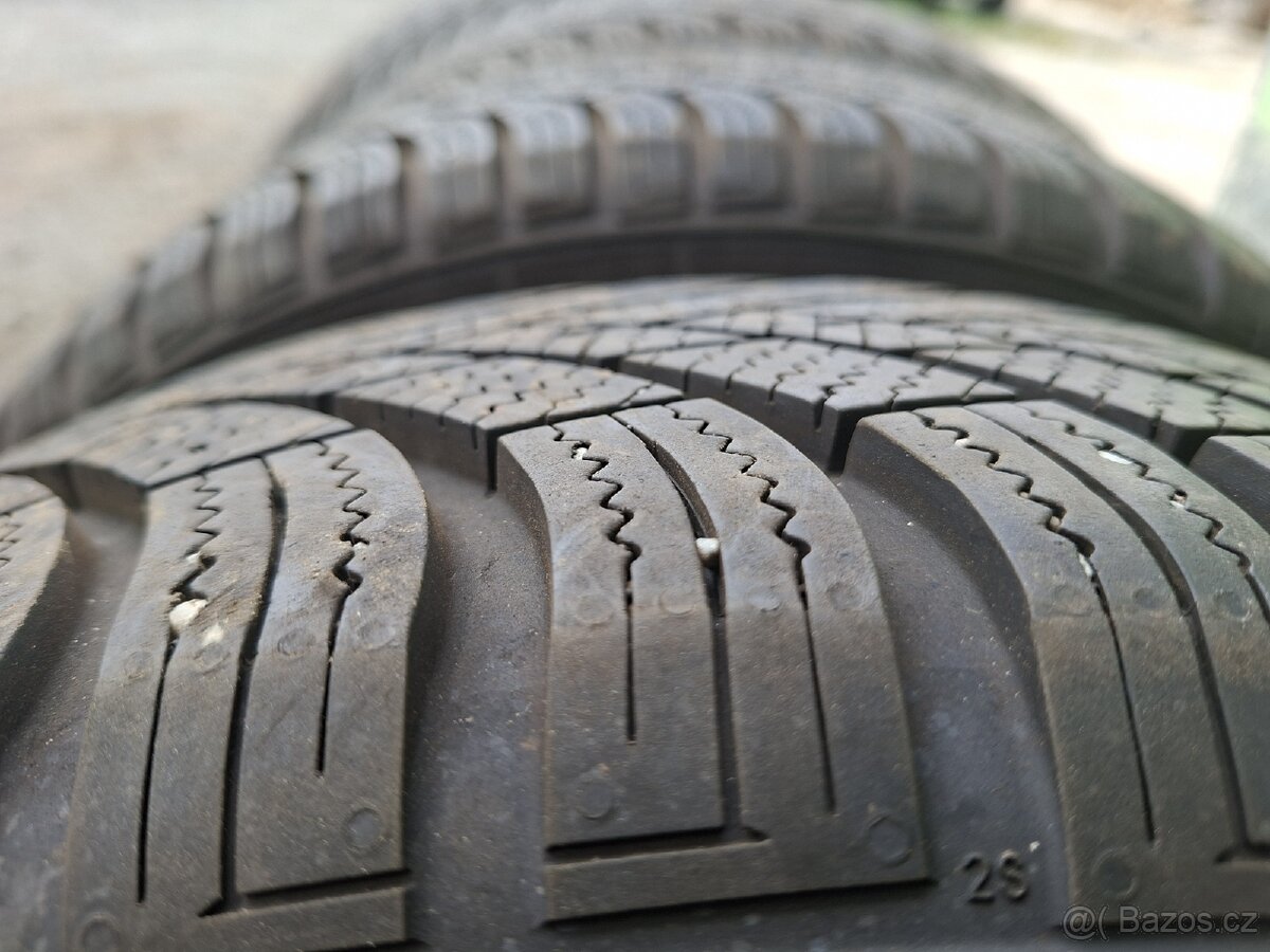 Alu kola Škoda s pneu 205 x 60 x 16 - 5