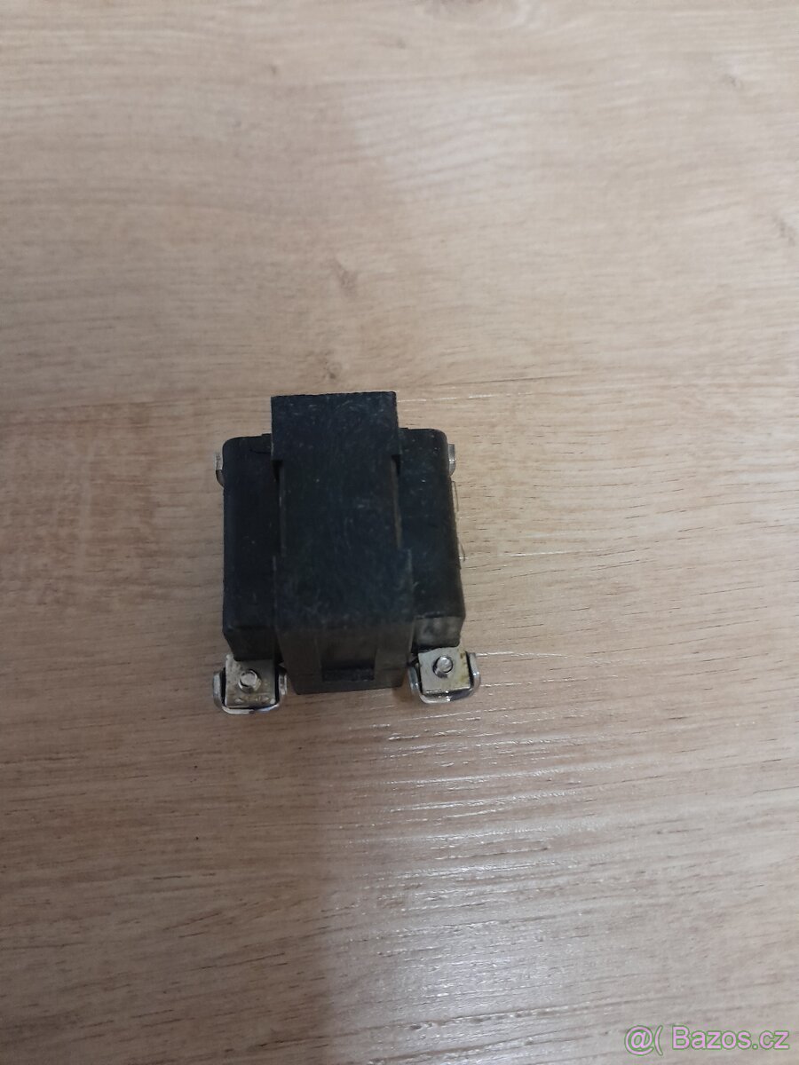 Vypínač na 380 - 5