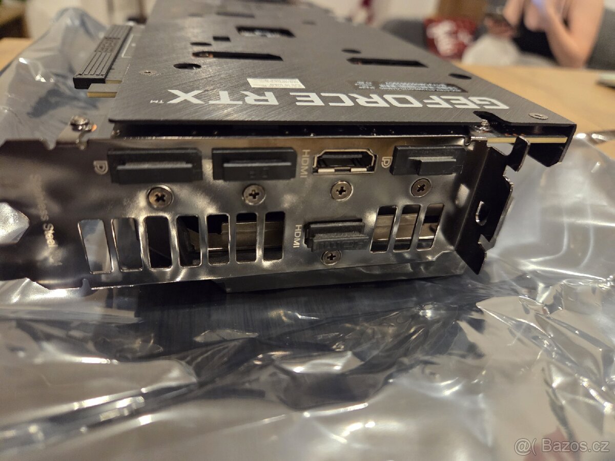 ASUS ROG STRIX GeForce RTX 3060 O12G GAMING - 5