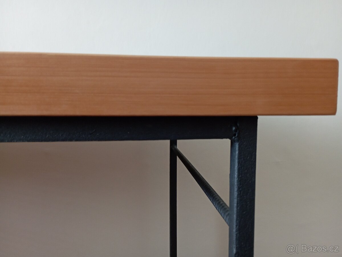 Industriální pracovní stůl - 5