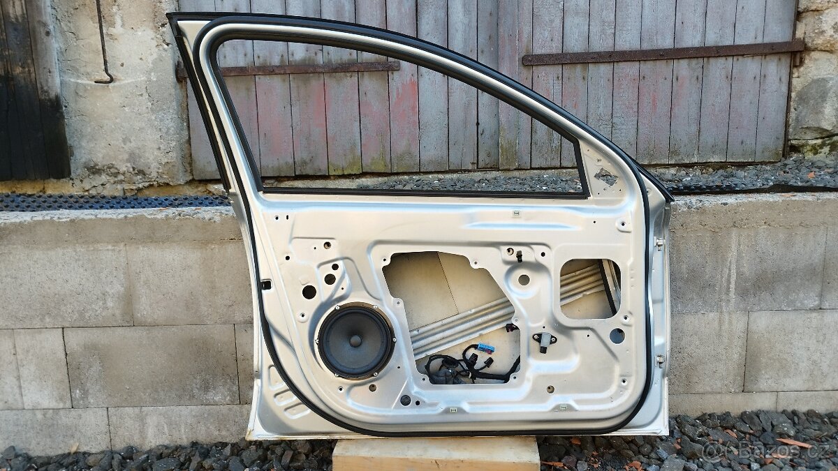 Dveře LP Škoda Superb 2 - 5