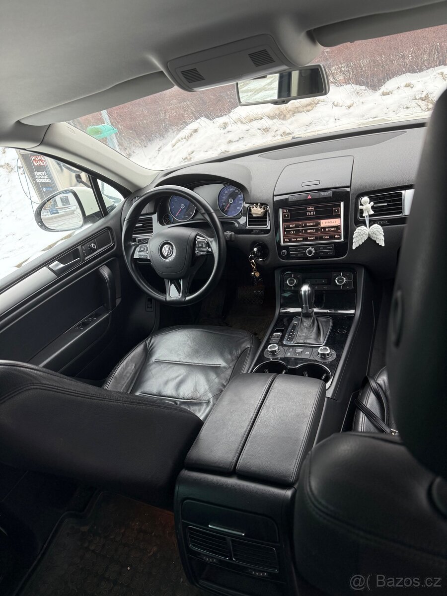 VW Touareg 3.0 tdi - 5