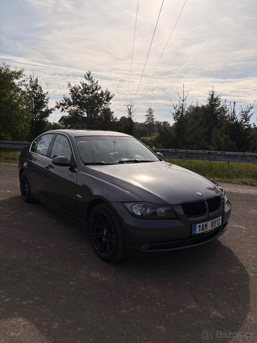 BMW e90 330i - 5