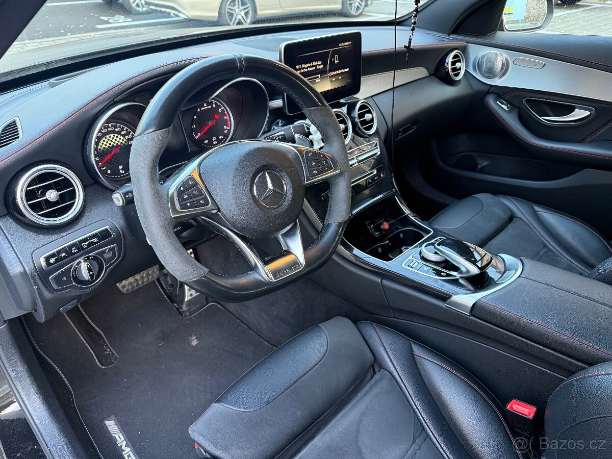 Mercedes Benz AMG C43 Performance - 5