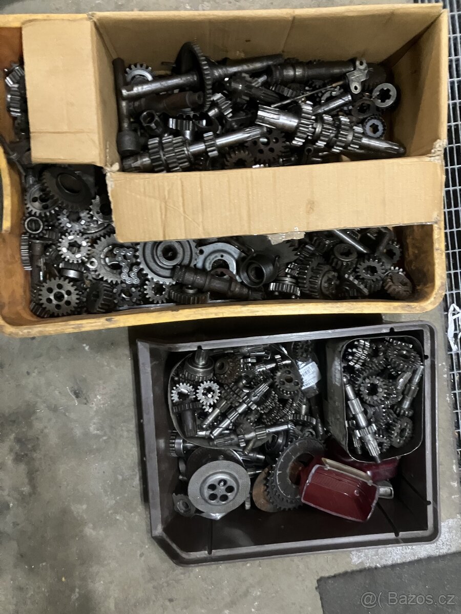 Převodovky převody řazeni spojka Jawa Čz Pionyr Čtete popis - 5