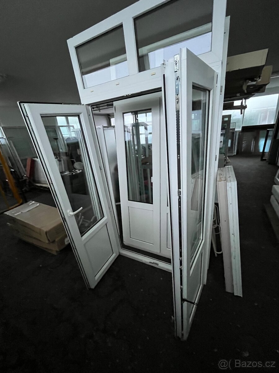 TERASOVÉ PLASTOVÉ DVOUKŘÍDLÉ DVEŘE OTV VEN 128x209-257 - 5