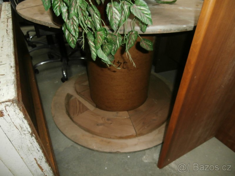 Stoly dřevěné - kabelová kola, klubka Design od 200 kč - 5