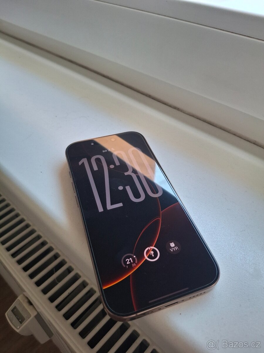 iPhone 16 Pro - Desert Titanium - 5