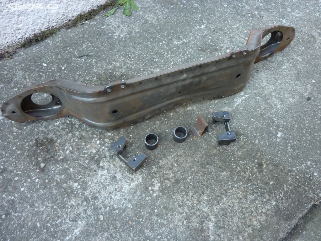 Škoda 105 120 užovka nová plechařina + jiné díly - 5