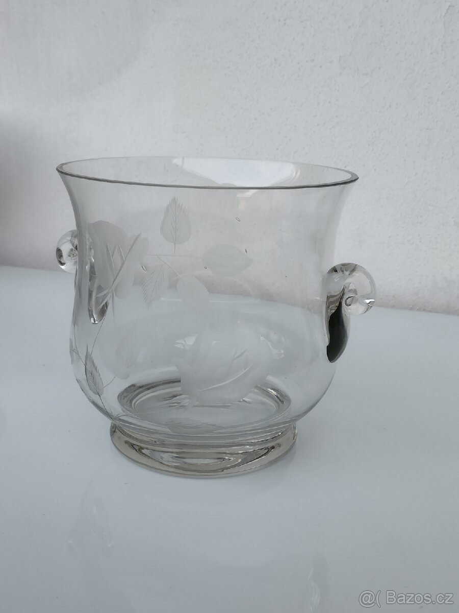Stará skleněná nádoba na led - 5