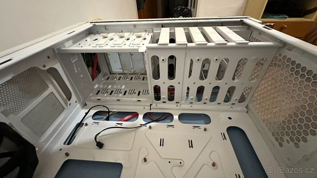 PC Bedna/case CoolerMaster 690 II s 2 ventilátory - 5