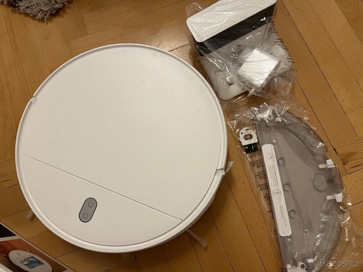 Robotický vysavač Xiaomi Mi Robot Vacuum Mop Essential - 5