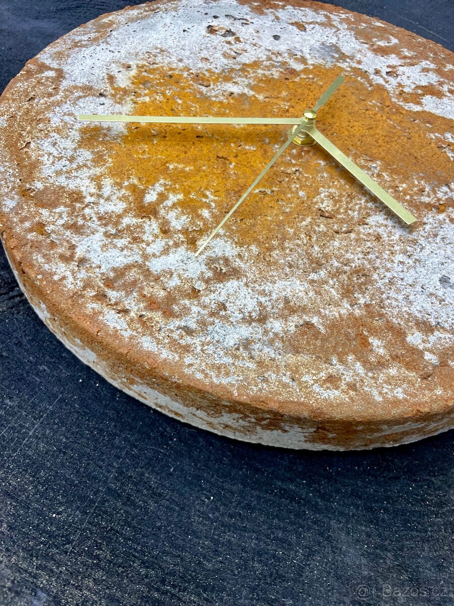 Betonové Hodiny - 5