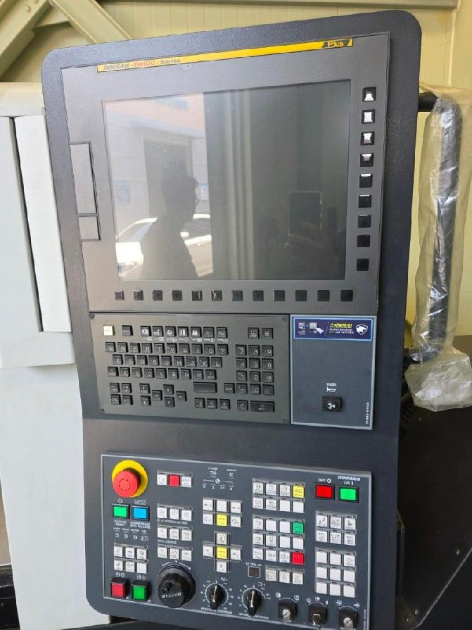 Soustruhy - CNC Lynx 2100M C-Axis - 5