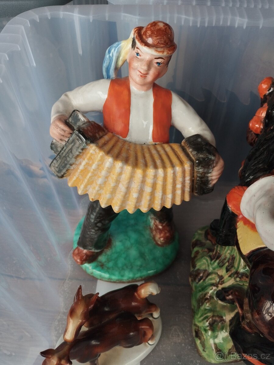 Keramická socha. - 5