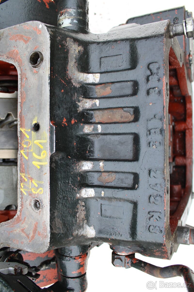 Zetor uř2 rozvodovka 8111-16145 - 5