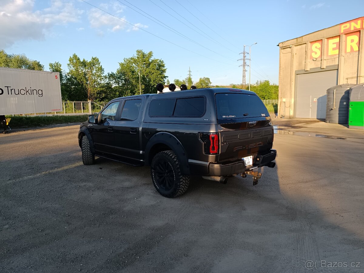 Ford F150 V8 5.0 10q