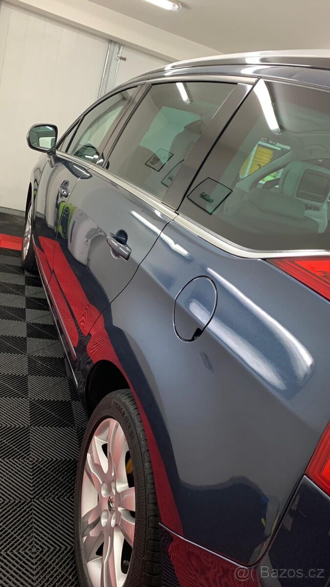 Peugeot 5008 1,6 HDI 82 kW rv. 2011 - 5