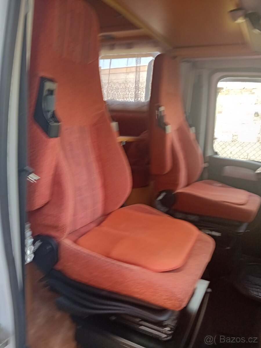 Pěkné rodinné obytné auto - 5