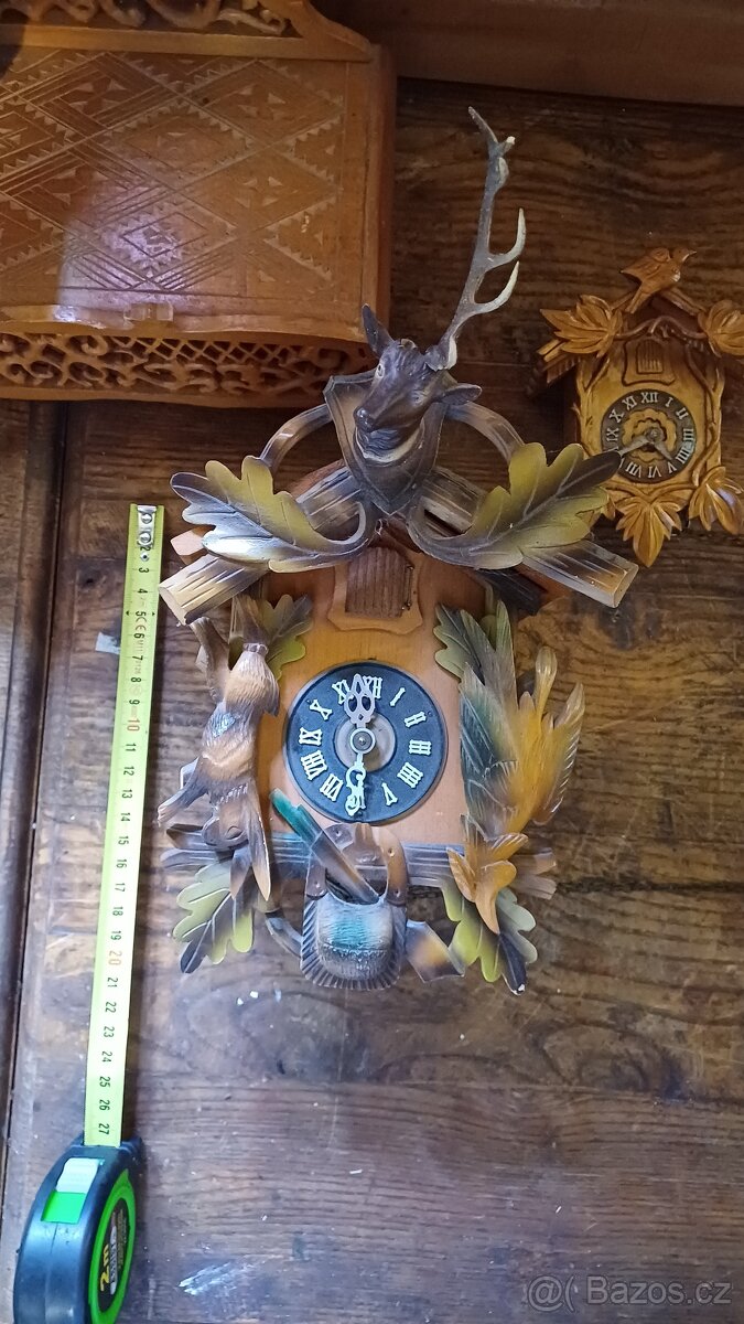 dřevěna vyřezavana polička - 5