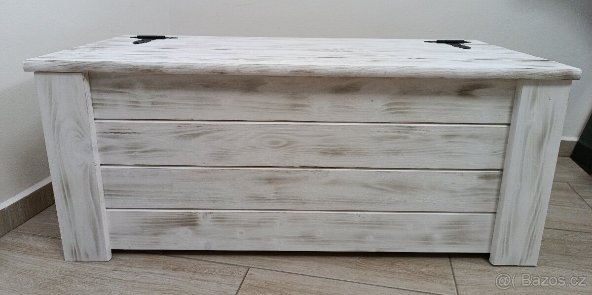 Dřevěná truhla - 5