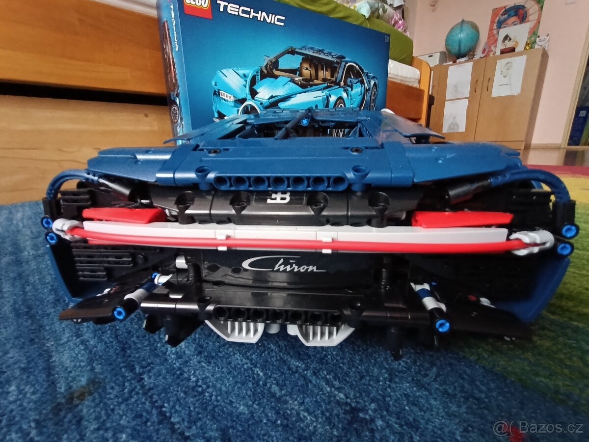 LEGO Technic Bugatti Chiron 42083 - 5