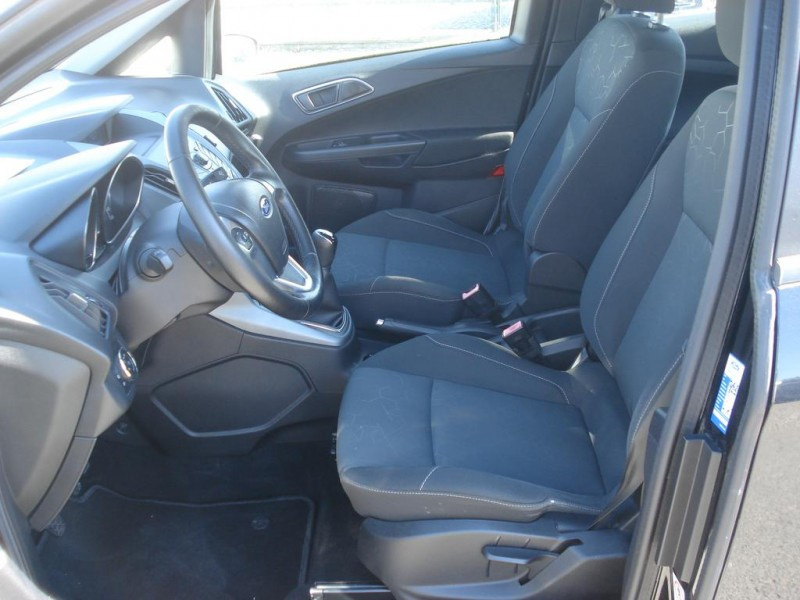 Ford B-MAX 1.6 TDCi 70 KW 1. Majitel - 5