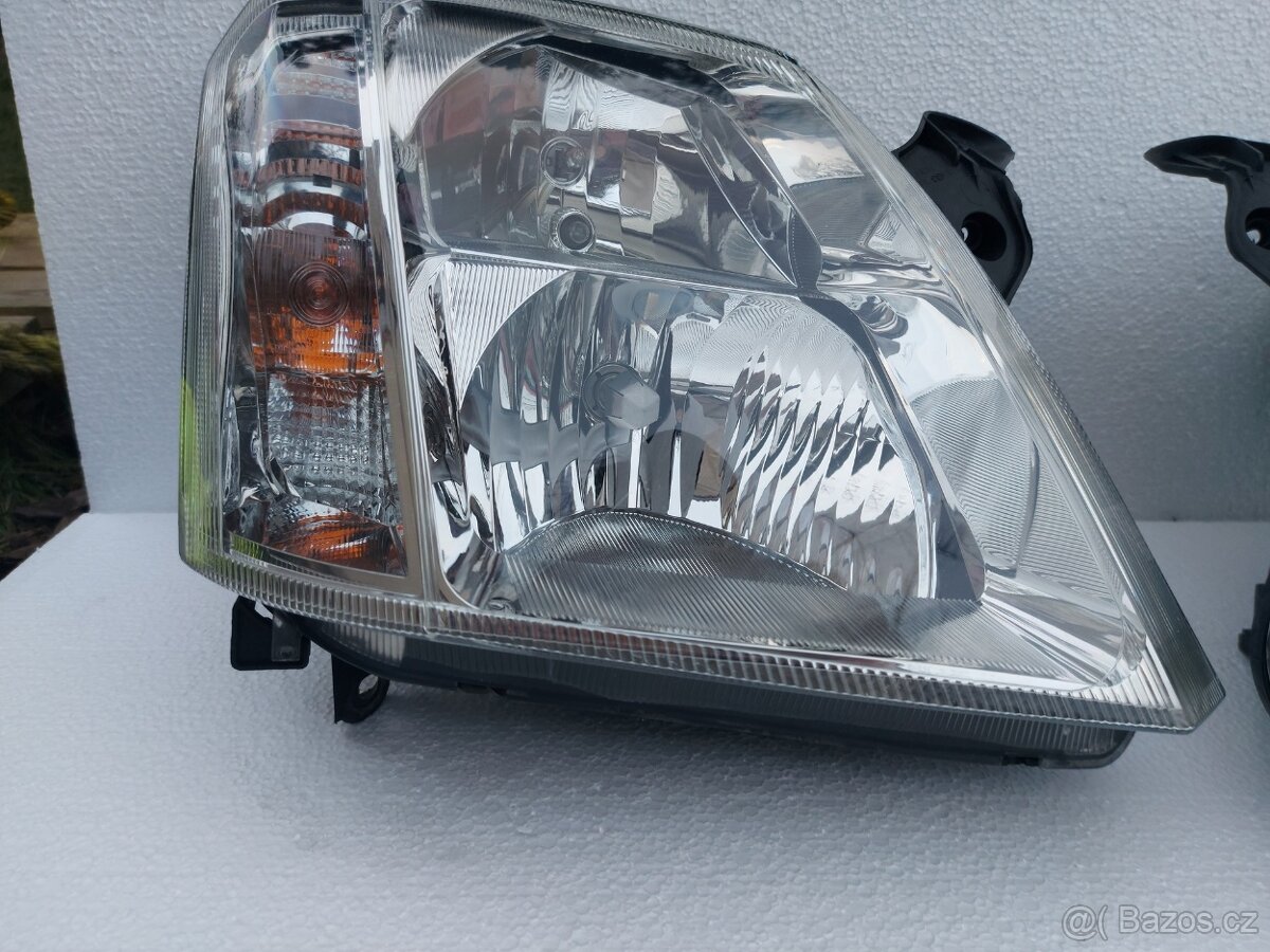 OPEL MERIVA A - přední světla - 5