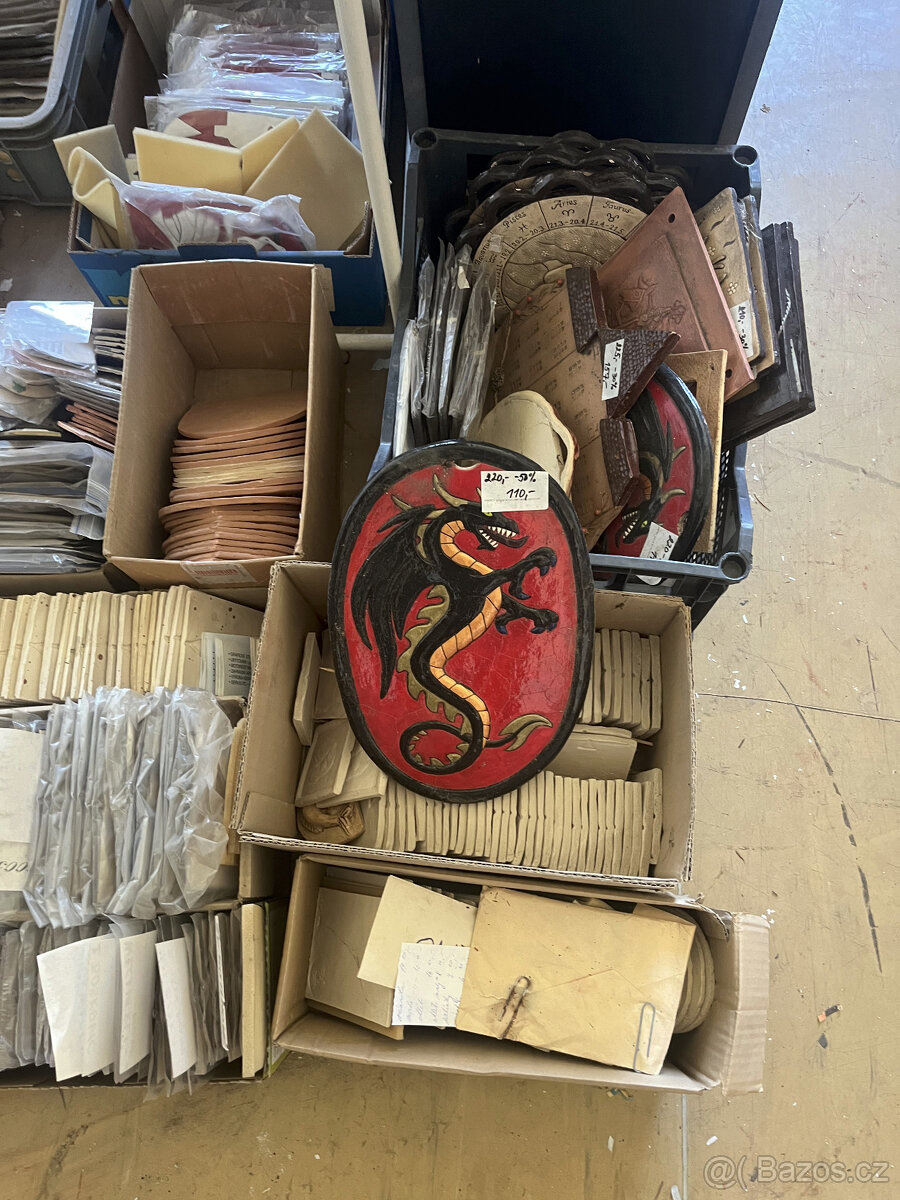 Prodám formy na keramické městské, rodové a jiné znaky - 5