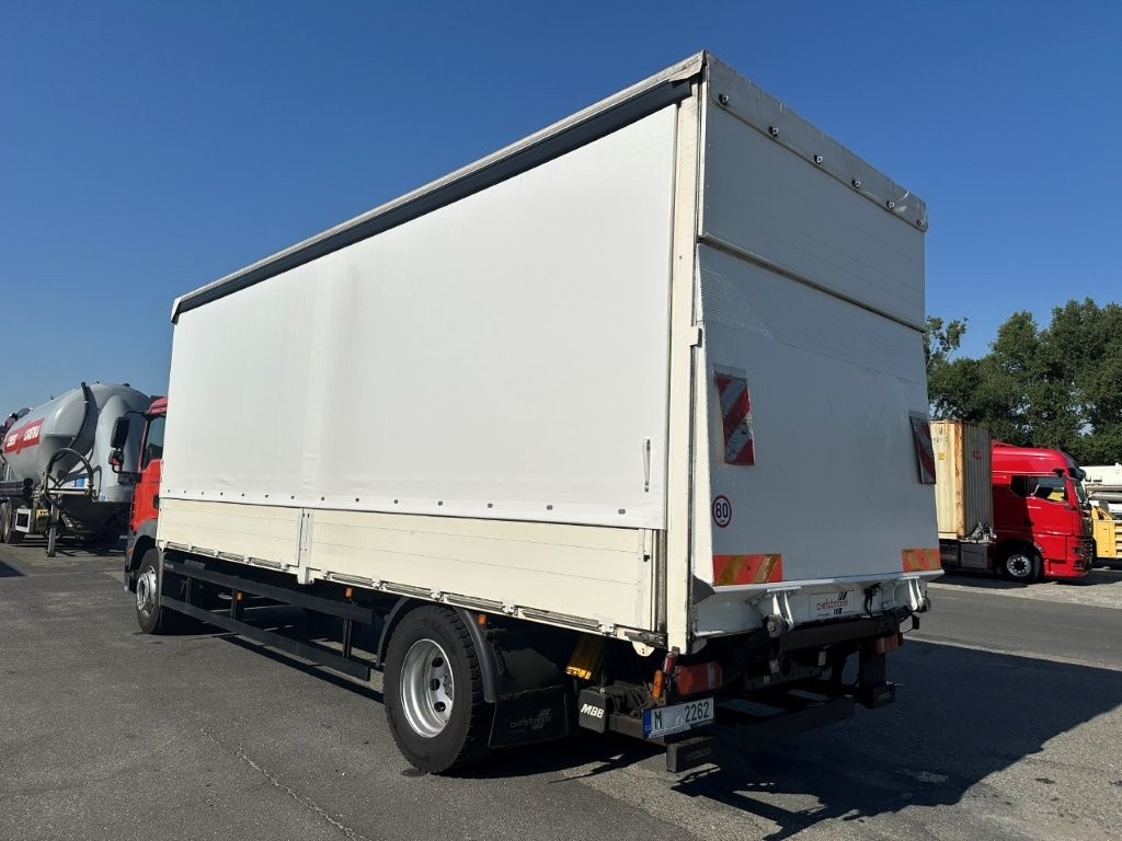 MAN TGM 18.290 se shrnovací plachtou a čelem - 5