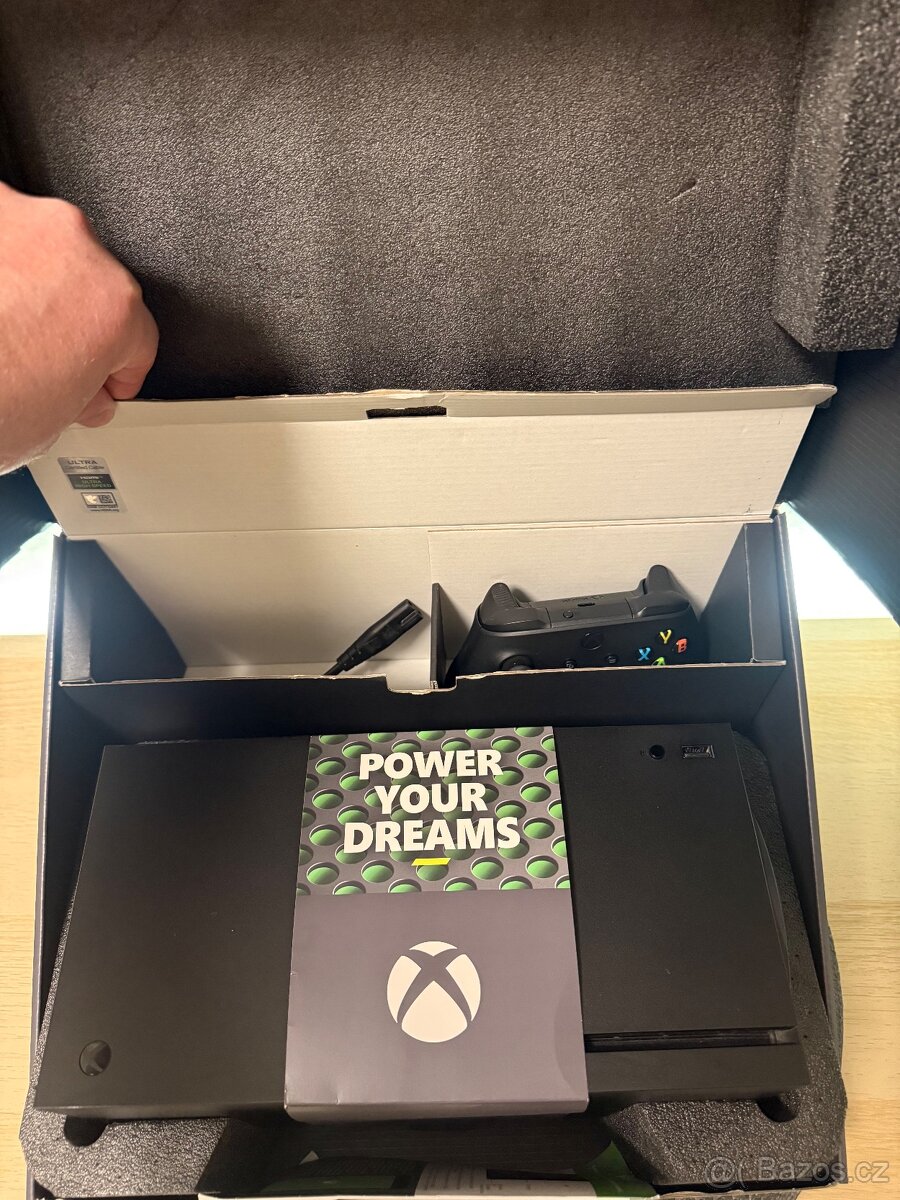 XBOX SERIES X 1TB V TOP STAVU - 5